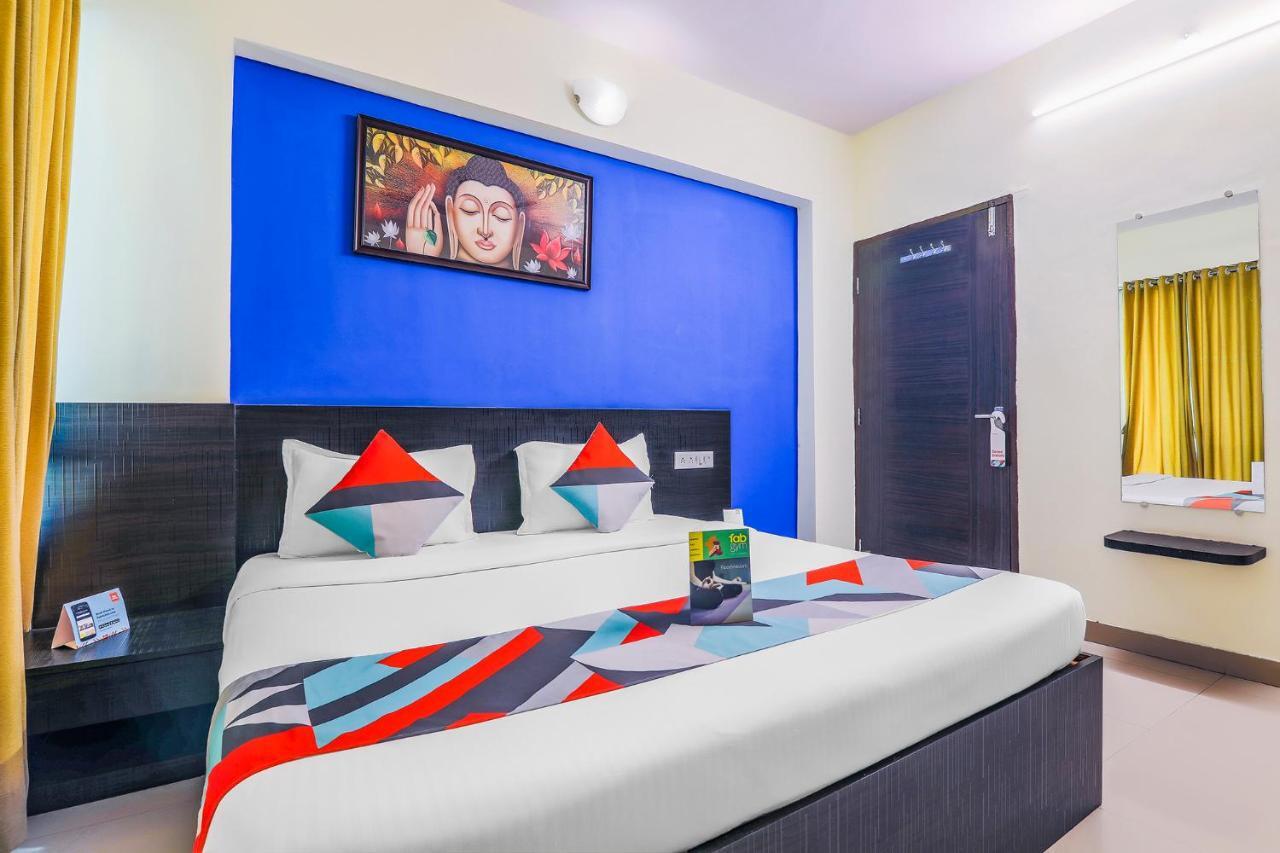 Fabexpress Nalanda Service Apartment Mumbai Exterior photo
